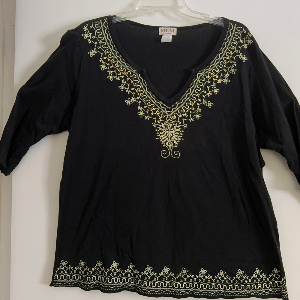 MKM Blk & Gold 1/2 sleeved V neck, 100% cotton
